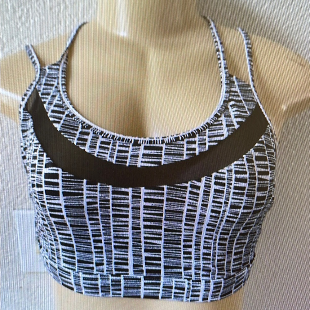 Victoria's Secret Black and White Geometric Sports Bra